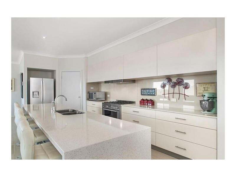 12 Shipley Street, Cameron Park NSW 2285