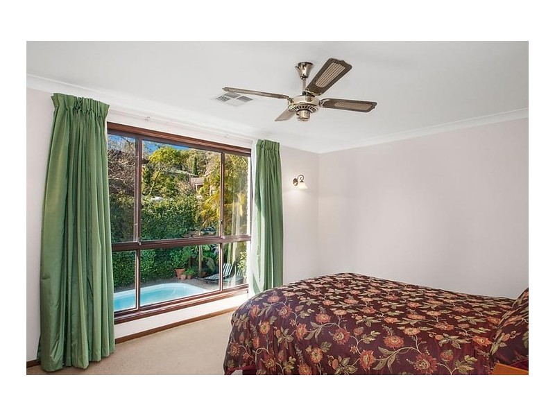 51 Ian Street, Eleebana NSW 2282