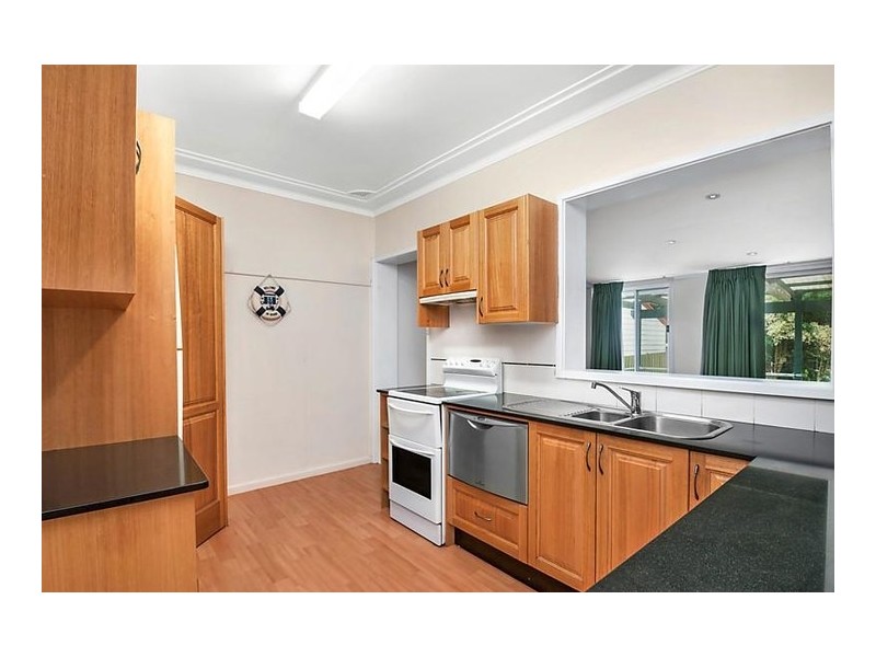 55 Bayview Street, Warners Bay NSW 2282