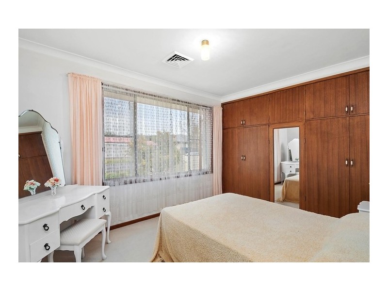 23 St Johns Drive, Croudace Bay NSW 2280