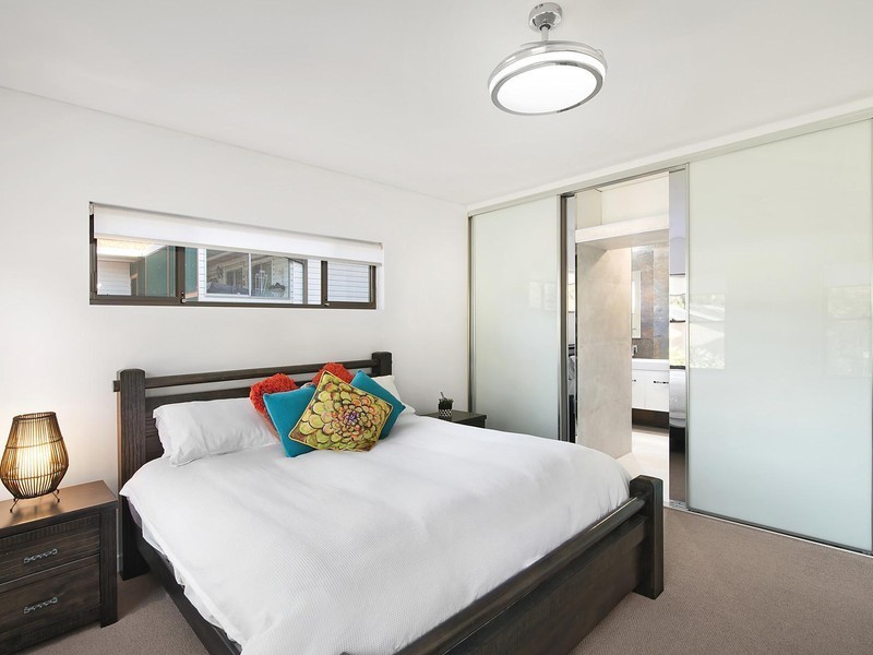 11 James Street, Warners Bay NSW 2282