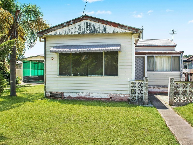 10 Yorston Street, Warners Bay NSW 2282
