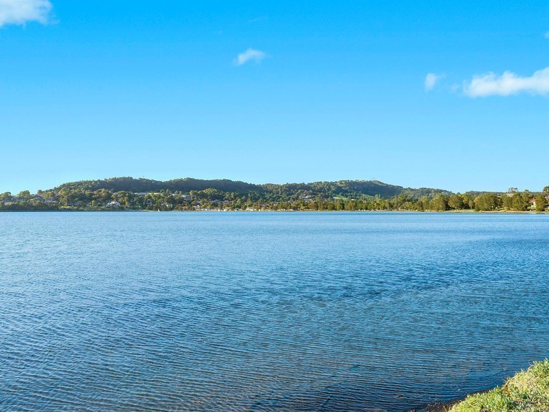 10 Yorston Street, Warners Bay NSW 2282