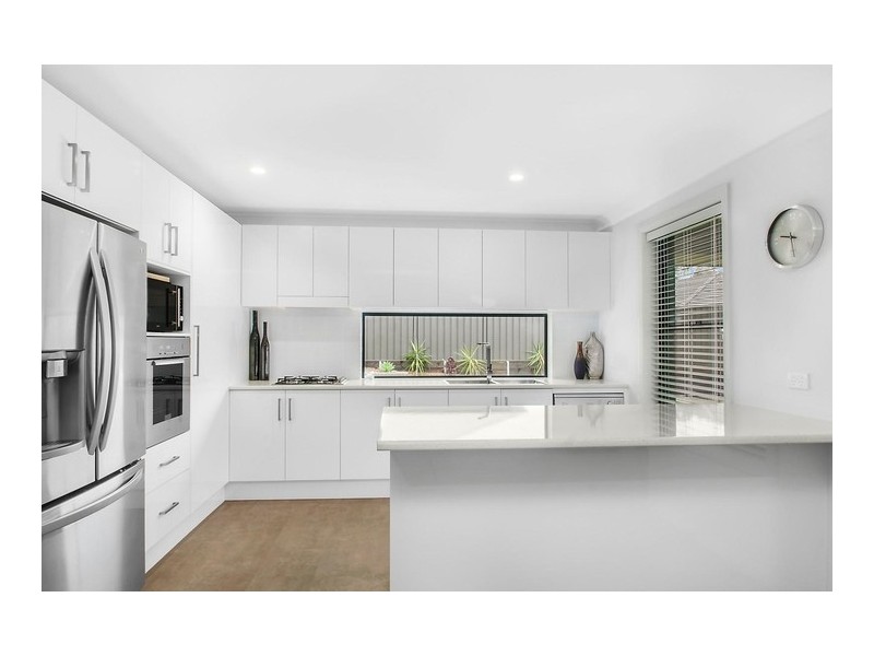 24 Eumina Street, Cameron Park NSW 2285