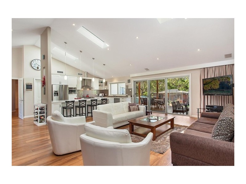 57 Cherry Road, Eleebana NSW 2282