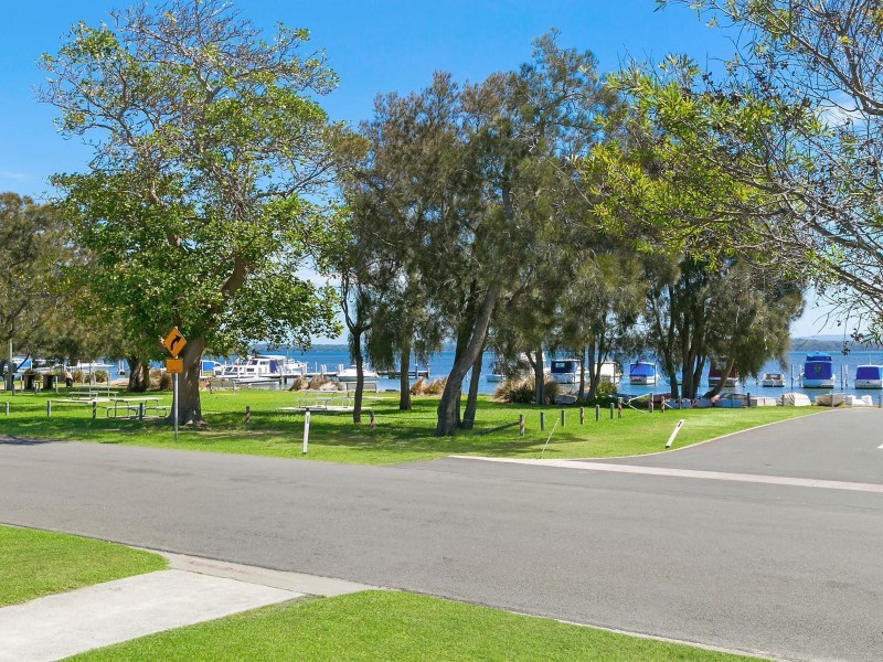 10 The Esplanade, Swansea NSW 2281