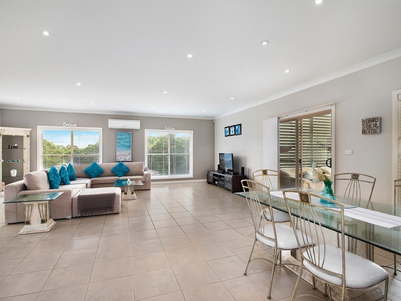 10 Darjamur Close, Tingira Heights NSW 2290