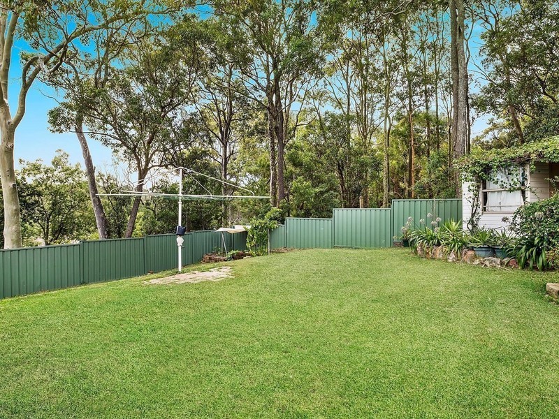 23 Ambrose Street, Carey Bay NSW 2283
