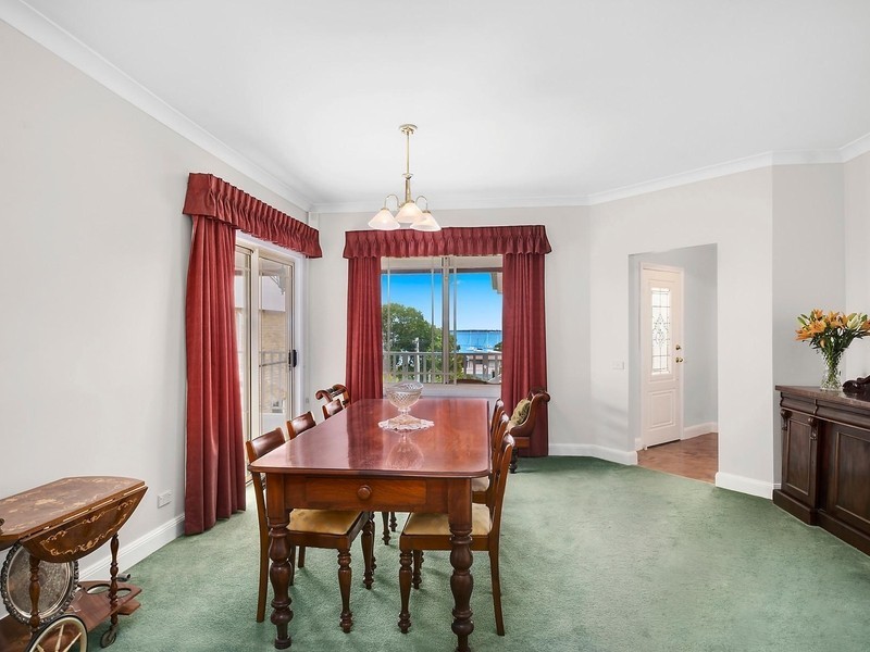 23 Ambrose Street, Carey Bay NSW 2283