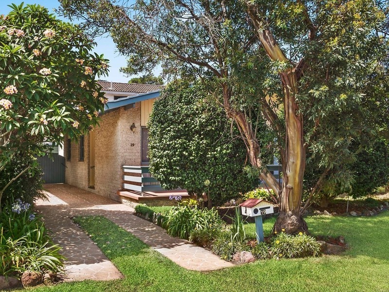 19 Beach Street, Swansea NSW 2281