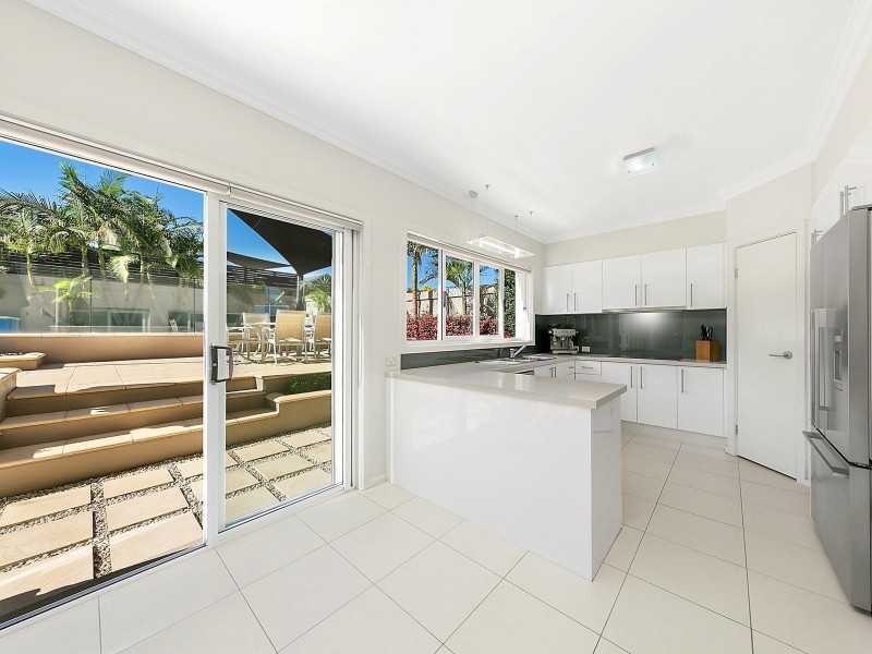 5 Pindimar Close, Eleebana NSW 2282