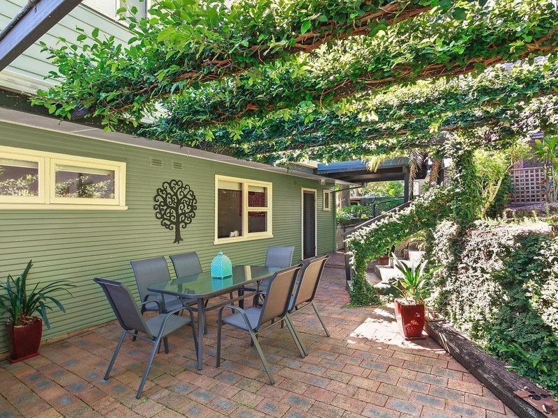 43 Coronation Street, Warners Bay NSW 2282