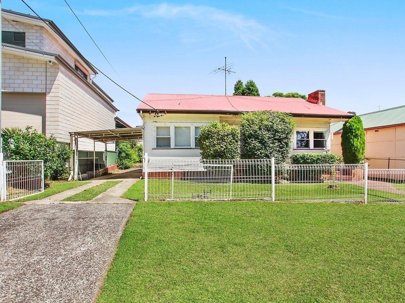 9 James Street, Warners Bay NSW 2282