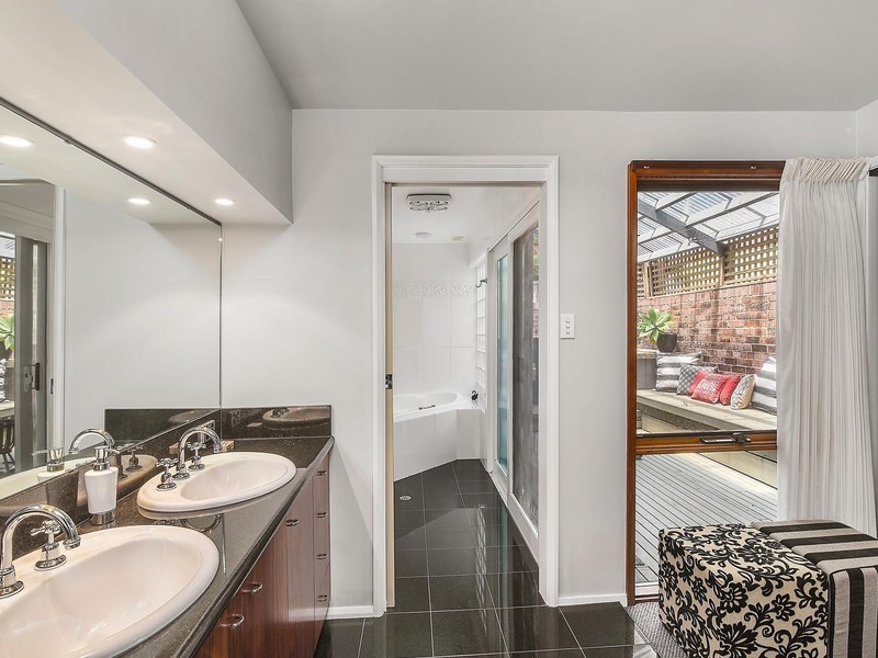 40 Wyndham Way, Eleebana NSW 2282