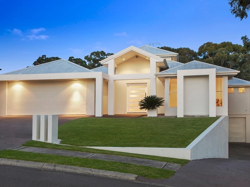 15 Mulwala Drive, Wyee Point NSW 2259