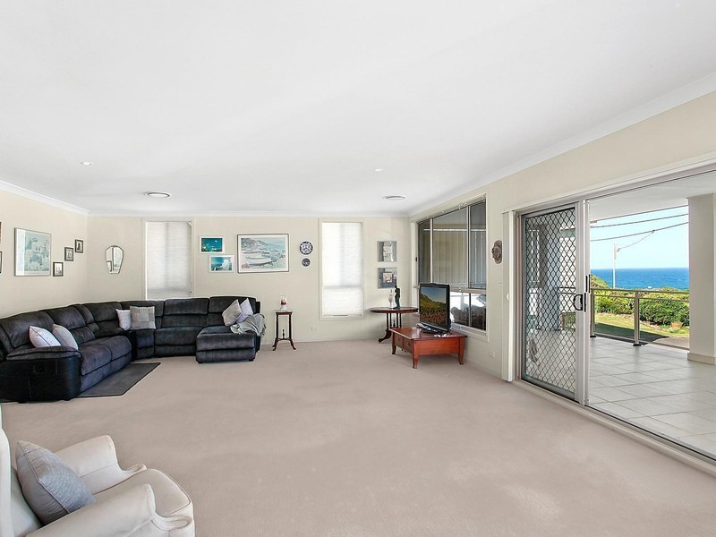 47 Pacific Drive, Swansea Heads NSW 2281