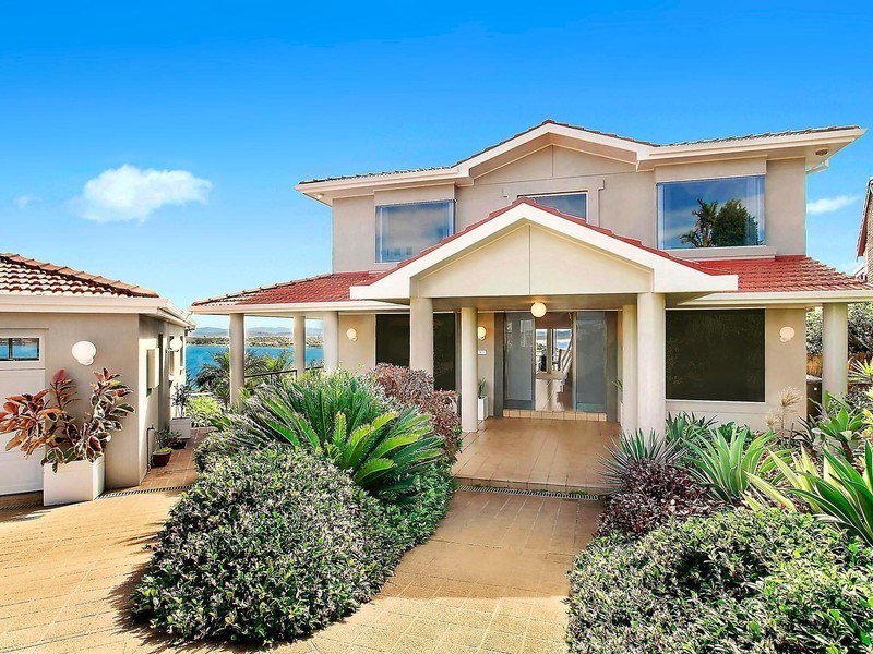 9 Diamond Close, Swansea Heads NSW 2281