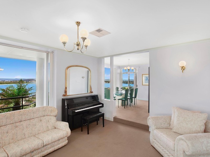 9 Diamond Close, Swansea Heads NSW 2281