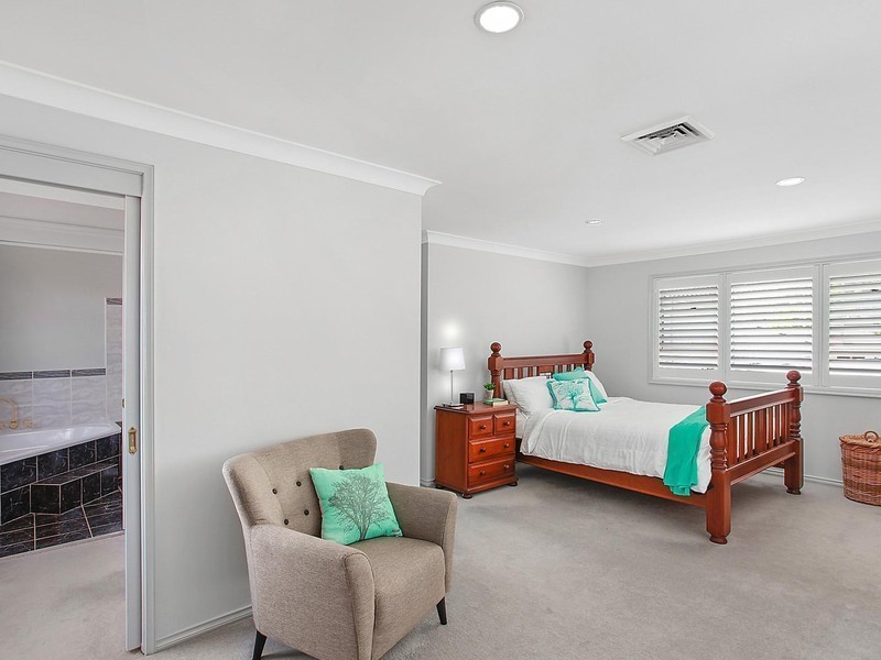 15 Barwon Close, Elermore Vale NSW 2287