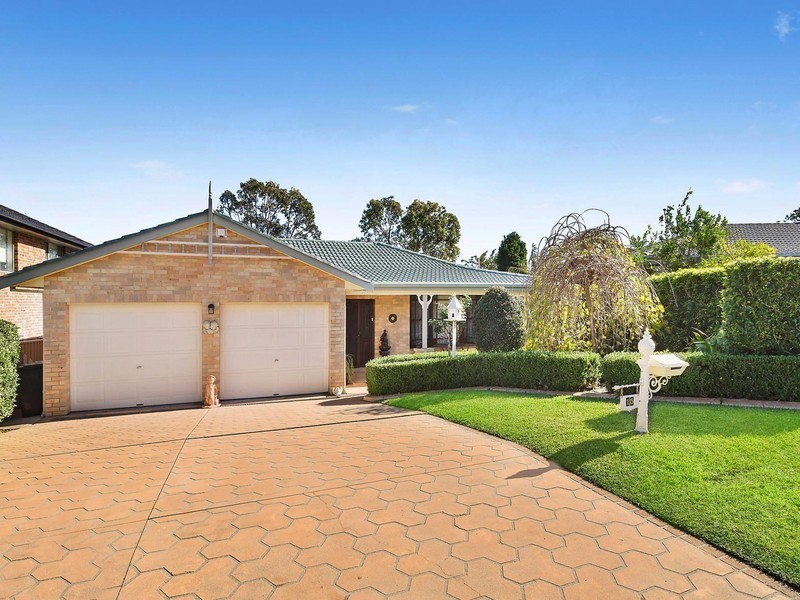 15 Arundel Place, Valentine NSW 2280