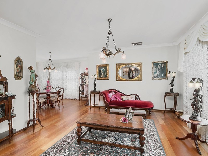15 Arundel Place, Valentine NSW 2280
