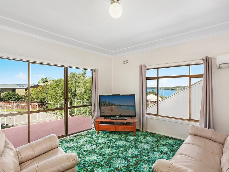 17 Morse Street, Speers Point NSW 2284
