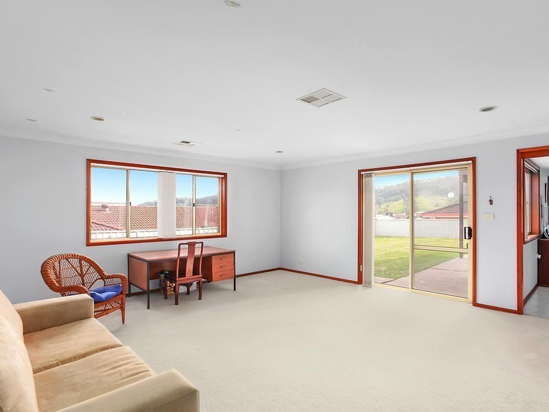 7 Honister Close, Lakelands NSW 2282