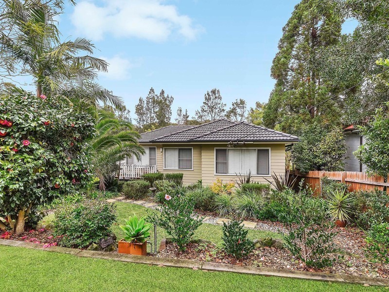 114 Excelsior Parade, Toronto NSW 2283