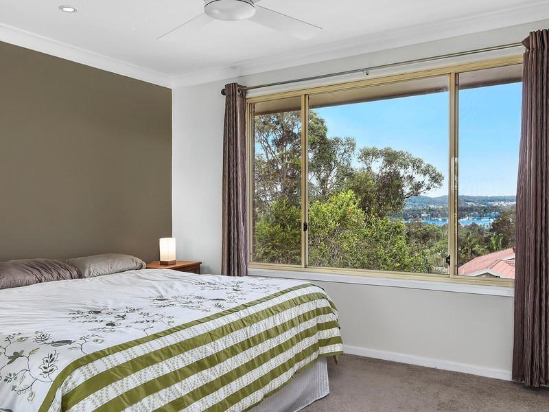 7 Bellevue Lane, Fennell Bay NSW 2283