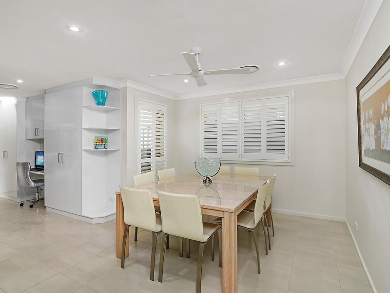 2a Davis Street, Speers Point NSW 2284