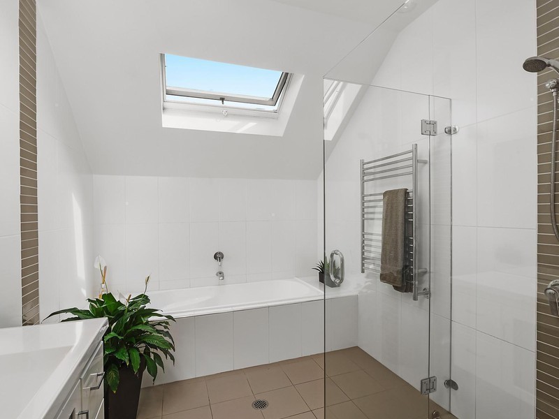 92 National Park Street, Hamilton South NSW 2303