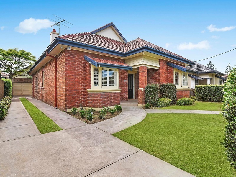 92 National Park Street, Hamilton South NSW 2303