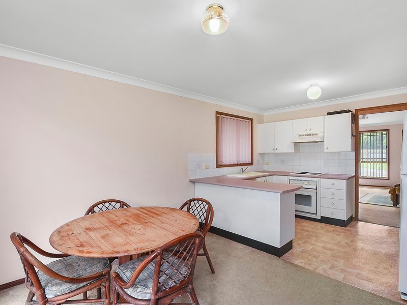 1/1 Derwent Crescent, Lakelands NSW 2282