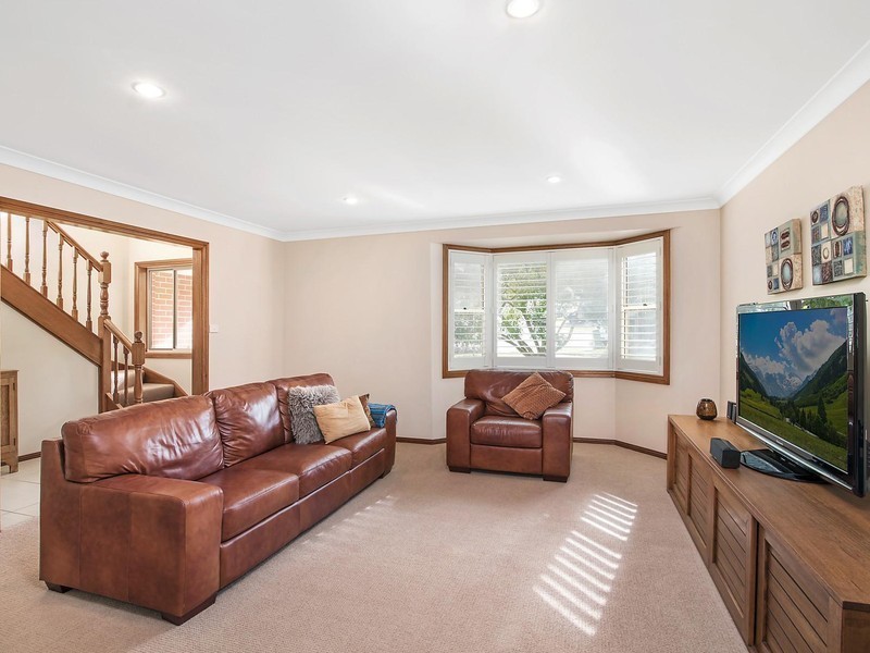 22 Dwyer Chase, Eleebana NSW 2282