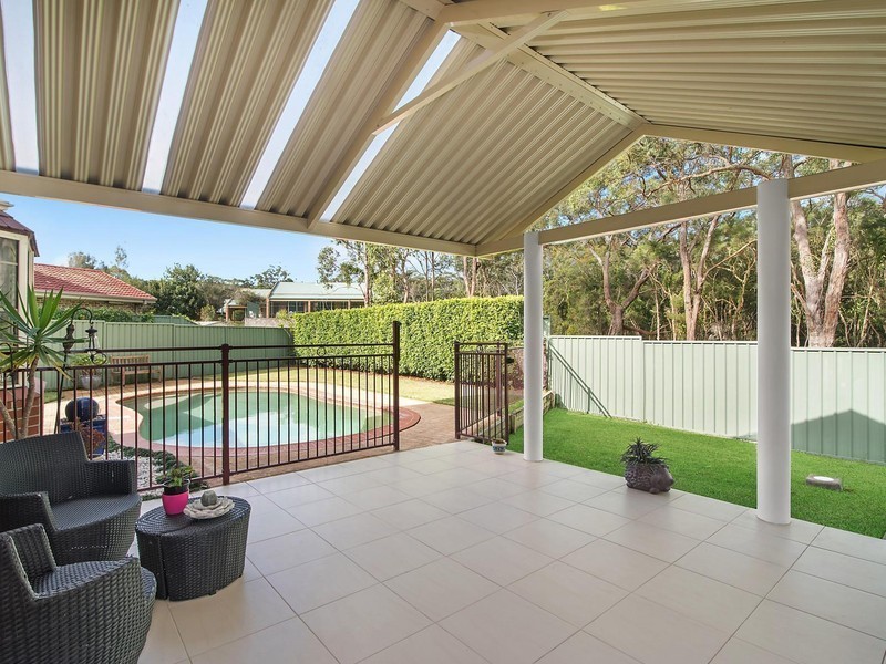 22 Dwyer Chase, Eleebana NSW 2282