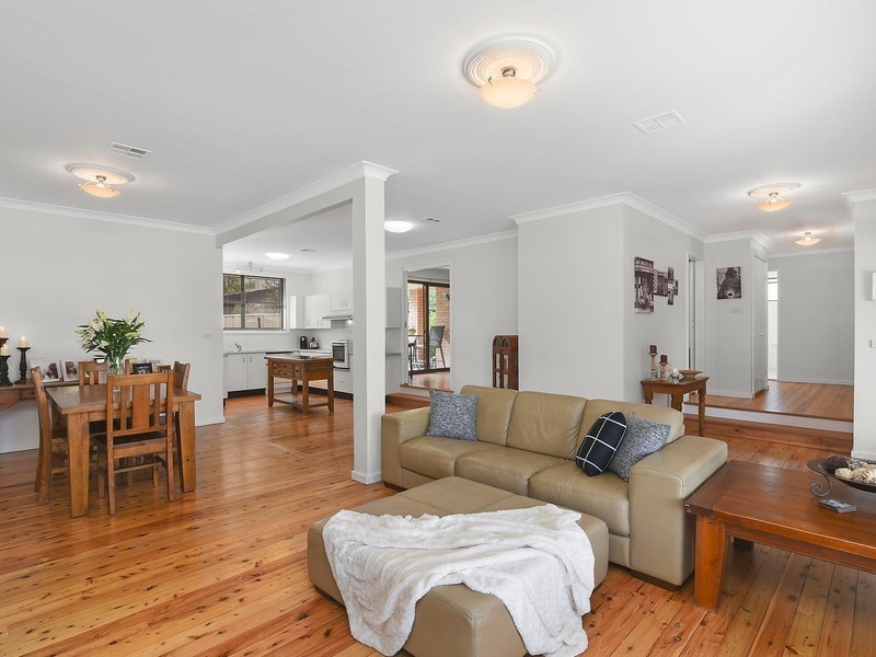 30 Yorston Street, Warners Bay NSW 2282