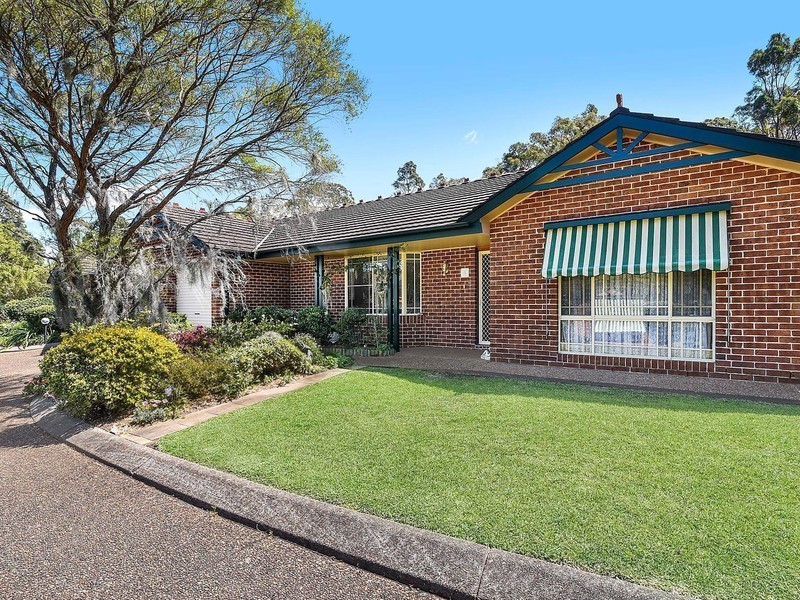 16/115 Ambleside Circuit, Lakelands NSW 2282