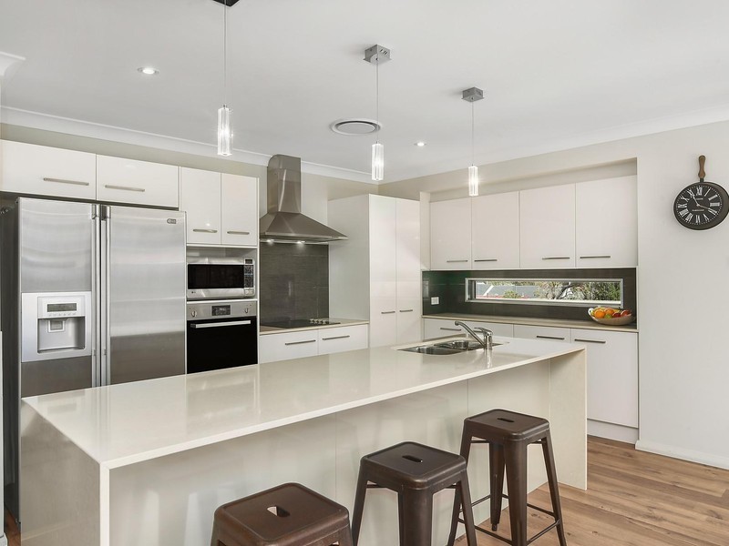 31 Mills Street, Warners Bay NSW 2282