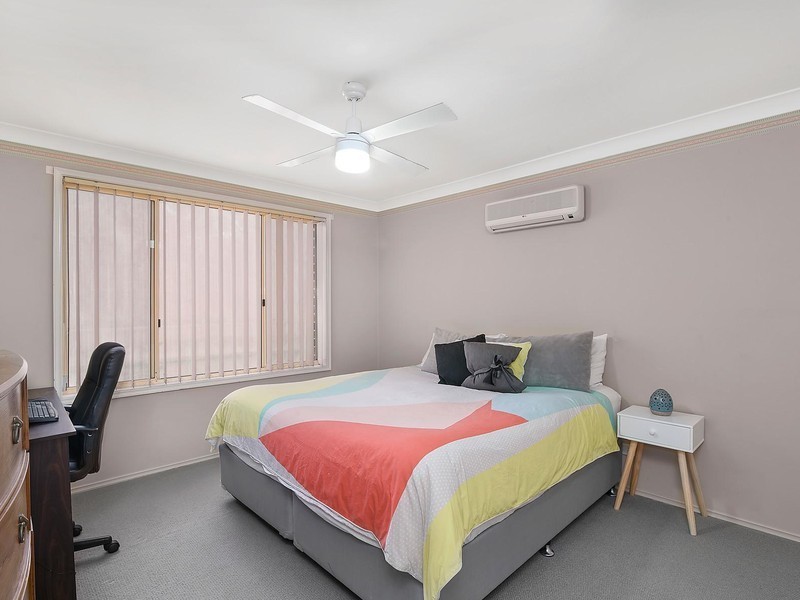 1/27 Honeyeater Place, Tingira Heights NSW 2290
