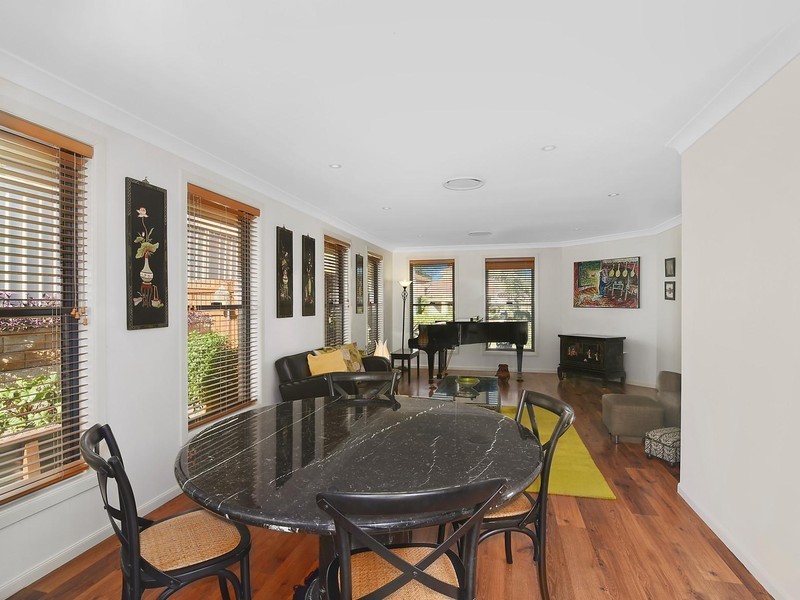 60 Springfield Avenue, Kotara NSW 2289