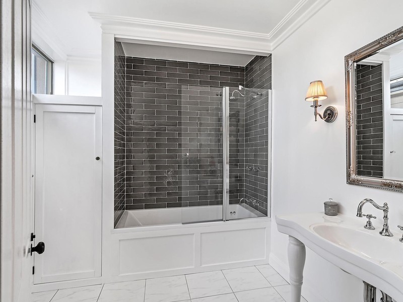 5 Fourth Street, Adamstown NSW 2289