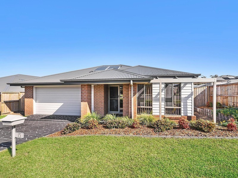 15 Tibin Drive, Fletcher NSW 2287