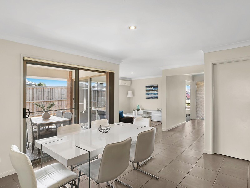 15 Tibin Drive, Fletcher NSW 2287