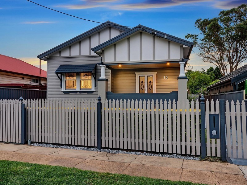 15 Lille Street, New Lambton NSW 2305