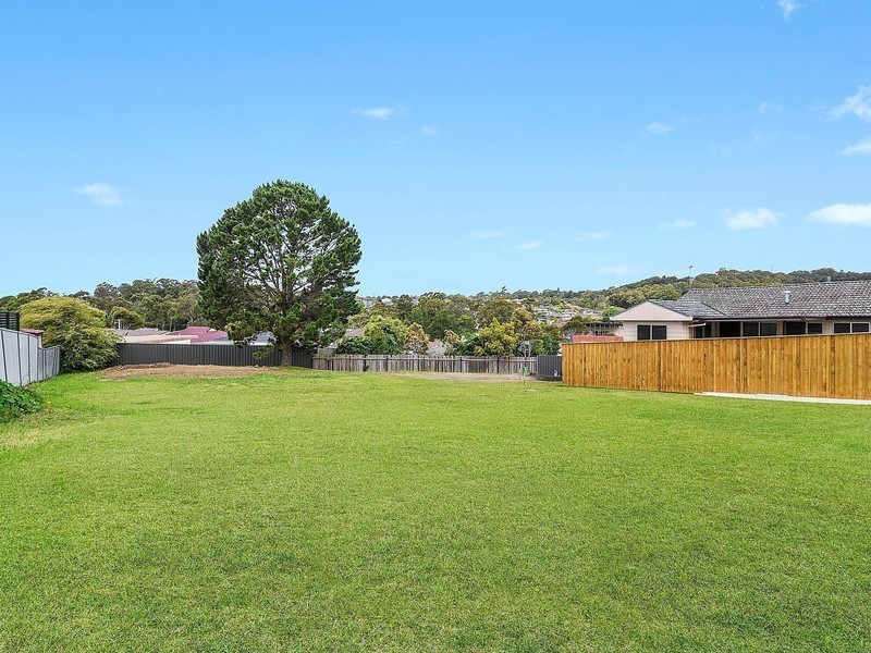 22A Vista Parade, Kotara South NSW 2289