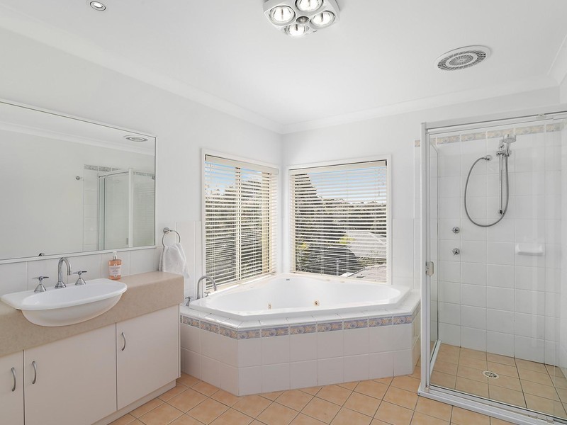 36 Cupania Crescent, Garden Suburb NSW 2289
