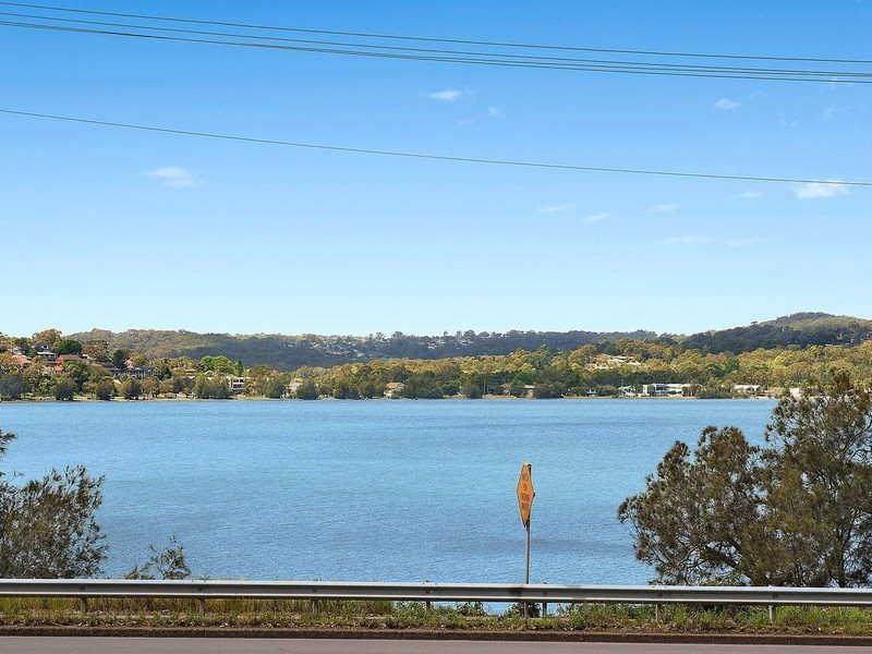 346 The Esplanade, Warners Bay NSW 2282