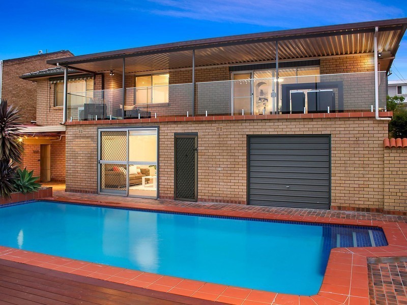 18 Toohey Crescent, Adamstown Heights NSW 2289