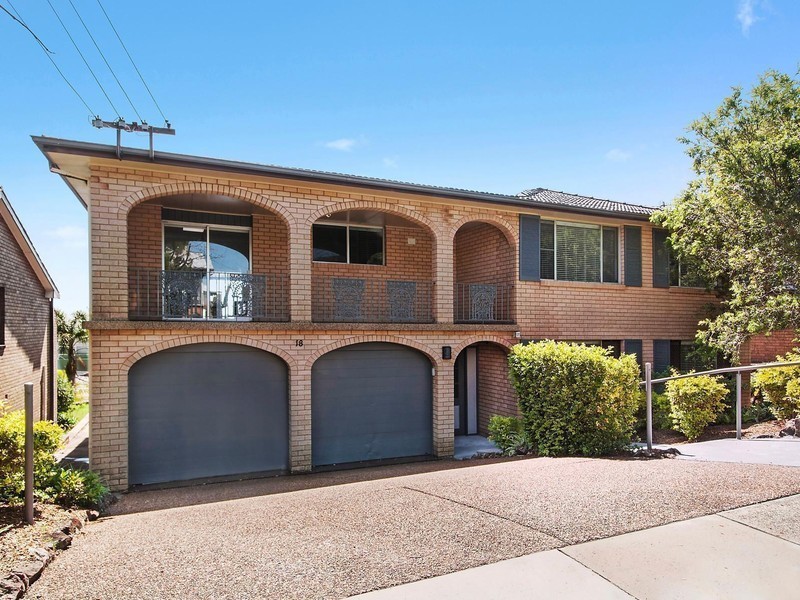 18 Toohey Crescent, Adamstown Heights NSW 2289
