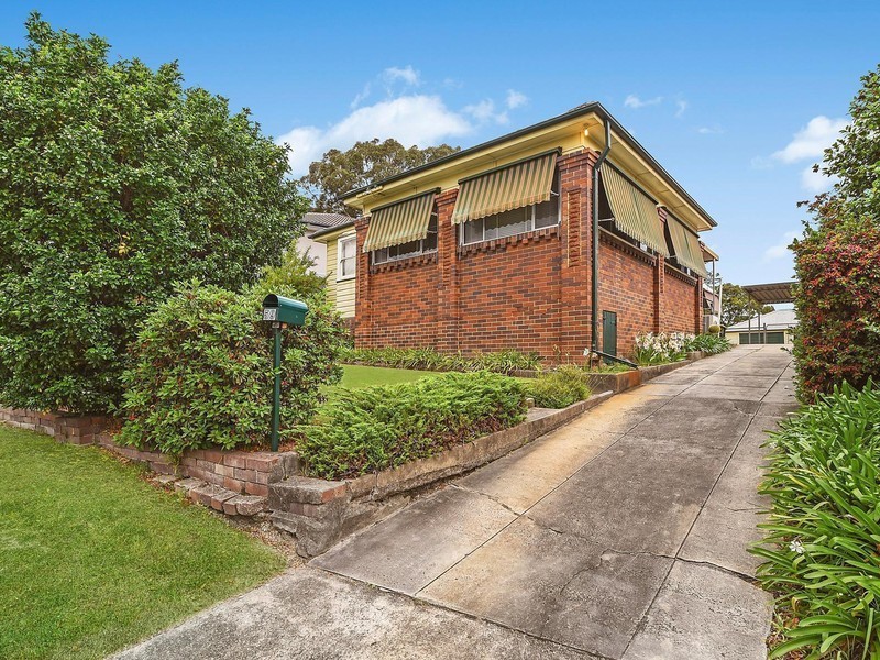 59 Grinsell Street, Kotara NSW 2289